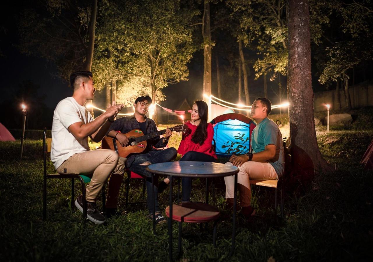 K Gallery Hotel Pasuruan Dış mekan fotoğraf